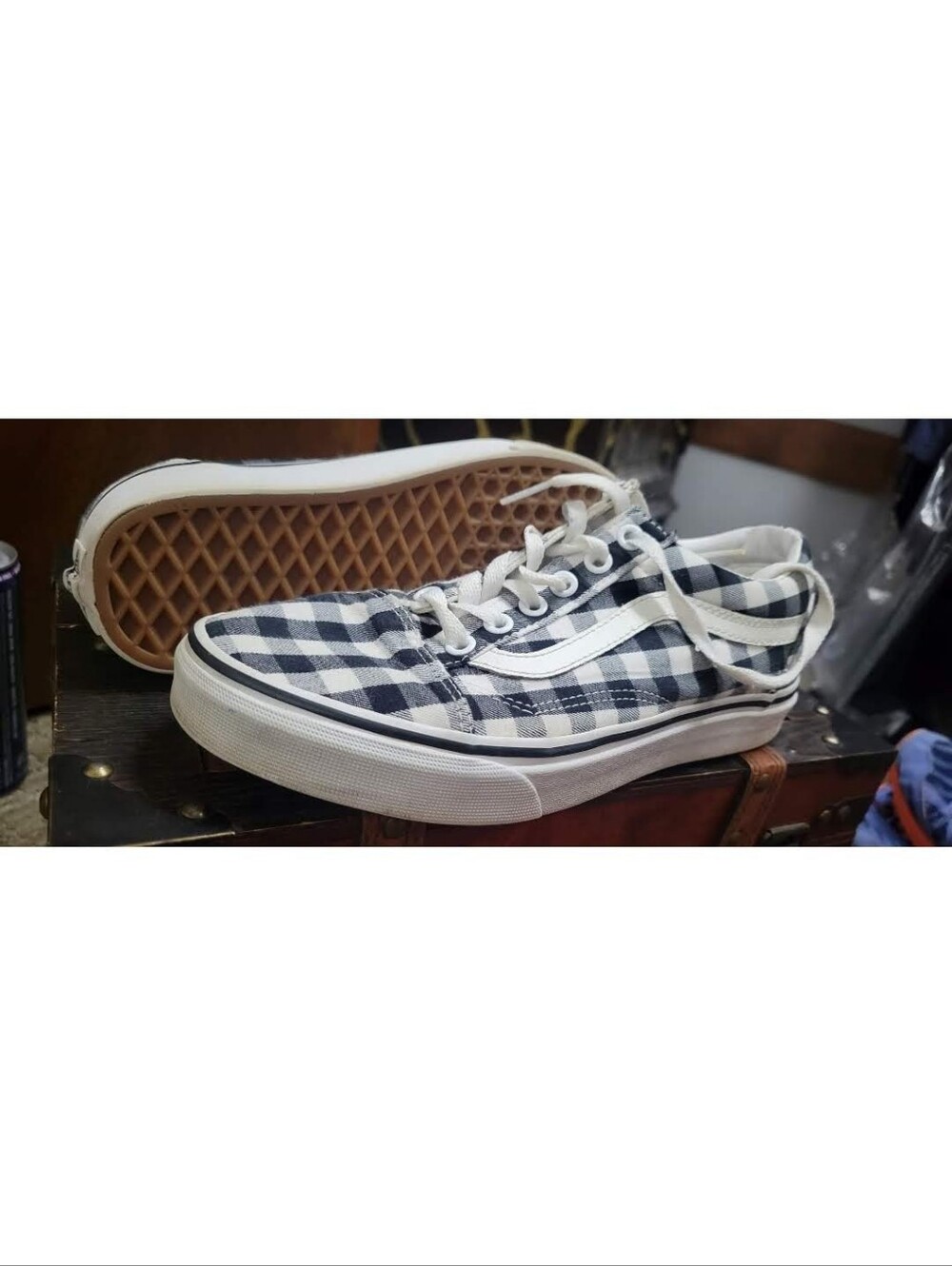 Vans White Canvas Skate Shoes - Classic Low Top